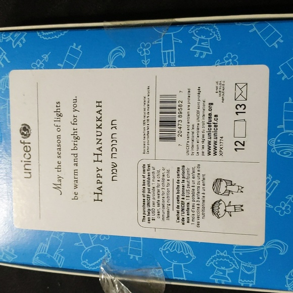 45 Tri Colored Chanukah Beeswax Candles & UNICEF Cards - Picture 6 of 6